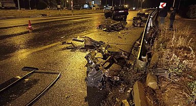 Parçalanan Tofaş'ta 1 kişi öldü, uzman çavuş ağır yaralandı