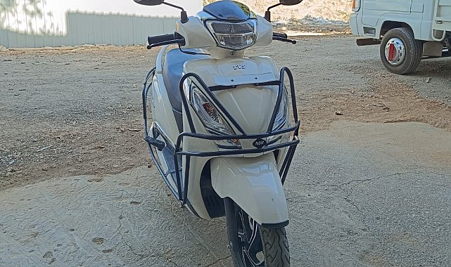 Park halindeki motosiklet çalındı