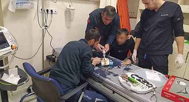 Parmağına sıkışan yüzüğü itfaiye çıkardı