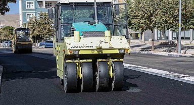 Polatoğlu Sokak'ta asfalt serimi tamamlandı