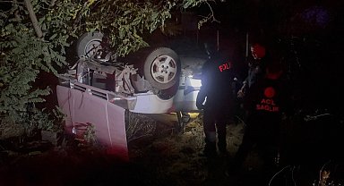 Polisten kaçan otomobil şarampole uçtu: 2 yaralı