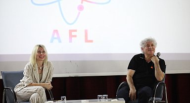 Prof. Dr. Ömer Özkan:" SMA tedavisi patentini bir kişi aldığı için başkası üretemiyor, 2 milyon dolar verilmek zorunda kalınıyor"