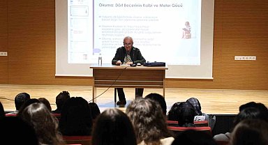 Prof. Dr. Tosun "Dil öğrenirken konuşun, film izleyin"