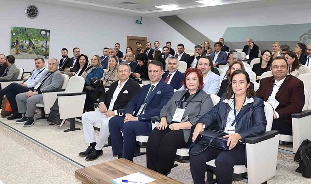 "Türkiye'de Ağız, Diş ve Çene Cerrahisi Çalıştayı" NEÜ ev sahipliğinde yapıldı