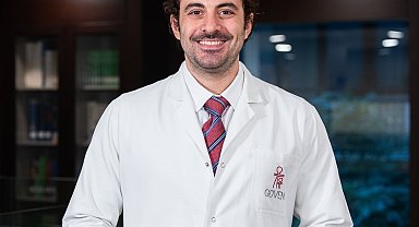 Radyoloji uzmanından uyarı: "Meme radyolojisi erken tanı sağlar, gereksiz tedaviyi önler"