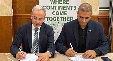 Rektör Demir, 5. Türk-Arap Üniversite Rektörleri Kongresi'ne katıldı