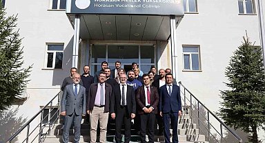 Rektör Hacımüftüoğlu, Horasan MYO'yu ziyaret etti