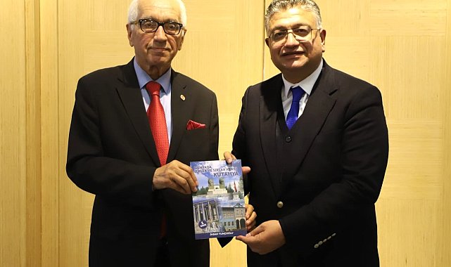 Rektör Kızıltoprak: "Gazetecilik, gerçeği arama sanatıdır"