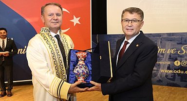 Rektör Orhan Baş: "Üniversitemizi dünyada tanınan bir eğitim kurumu haline getirme hedefiyle çalışıyoruz"