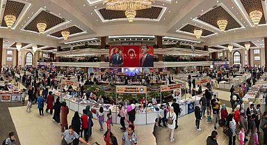 Şahinbey Belediyesi'nin 9. Kitap Fuarı kapılarını açıyor