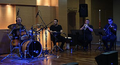 Sakarya'da 'Sesin Yolculuğu' konseri kulakların pasını sildi