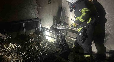 Samandağ'da yanan ev kullanılmaz hale geldi