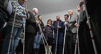 Samsun'da görme engellilere beyaz baston desteği