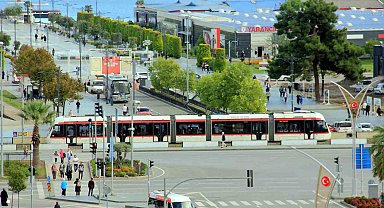 Samsun'un ulaşımdaki lokomotif gücü "SAMULAŞ" 15 yaşında