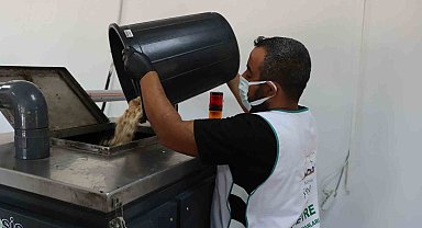 Şanlıurfa'da organik atıklar dönüştürülerek barınaklara veriliyor