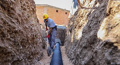 Selden zarar gören mahallenin kanalizasyon altyapısı yenileniyor
