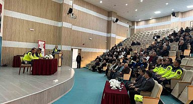 Servis şoförlerine yönelik güvenli trafik eğitimi