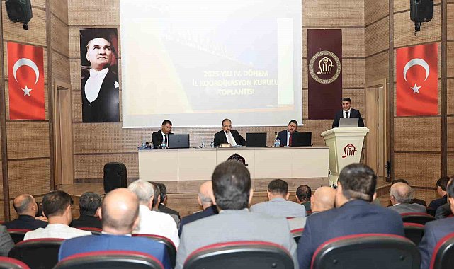 Siirt'te 4. dönem il koordinasyon ve taşkın koruma toplantıları gerçekleştirildi