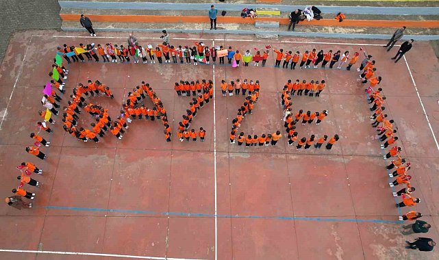Sındırgı'da miniklerden Gazze'ye anlamlı destek