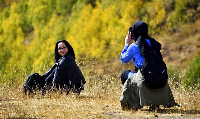 Sonbaharın büyüleyici renkleri Erzincan'ı sardı