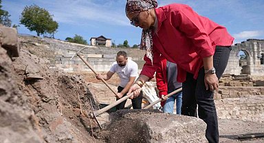 Sosyal Yardım İşleri çalışanları bu sefer tarihe dokundu
