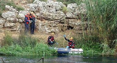 Su teresi toplarken, otlara takılmış şekilde ceset buldular