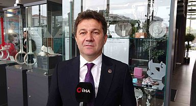 Suat Çelen: "Türk cimnastiği artık katıldığı tüm yarışmalara madalya için gidiyor"