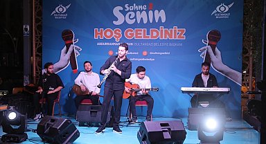 Sultangazi'de "Sahne Senin"