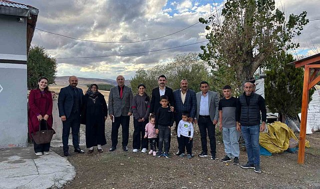 Susuz'da öğrenciler evlerinde ziyaret ediliyor
