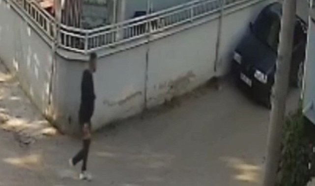 Tartıştığı kişinin otomobilini ateşi veren şahıs gözaltına alındı