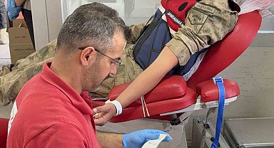 Tatvan'da güvenlik güçlerinden kan bağışı