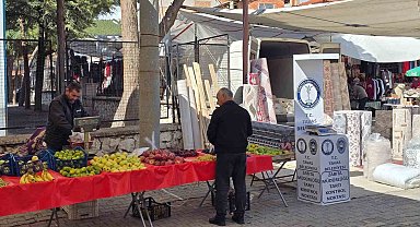 Tavas Belediyesi güvenilir alışverişi için pazaryerlerinde tartıları kontrol etti