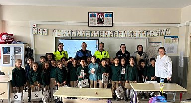 Tekirdağ'da polislerden minik öğrencilere eğitim
