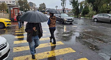 Tekirdağ'da sağanak yağış yüzleri güldürdü