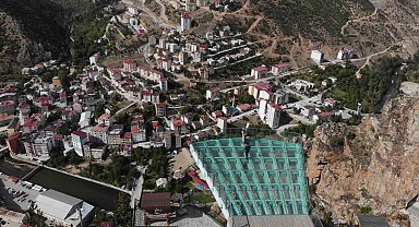 Torul Cam Seyir Terası 100 bin kişiyi ağırladı