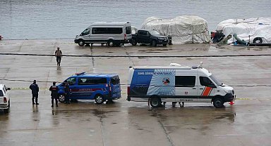 Trabzon açıklarında bulunan insansız deniz aracını imha etme çalışmaları başladı
