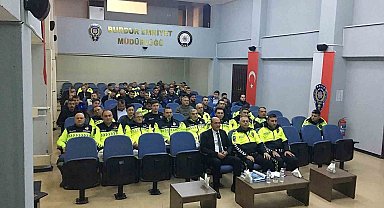 Trafik levhaları sadeleştirilecek