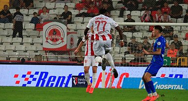 Trendyol Süper Lig: Antalyaspor: 2 - Çaykur Rizespor: 5