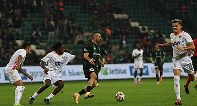 Trendyol Süper Lig: Kocaelispor: 2 - Alanyaspor: 0