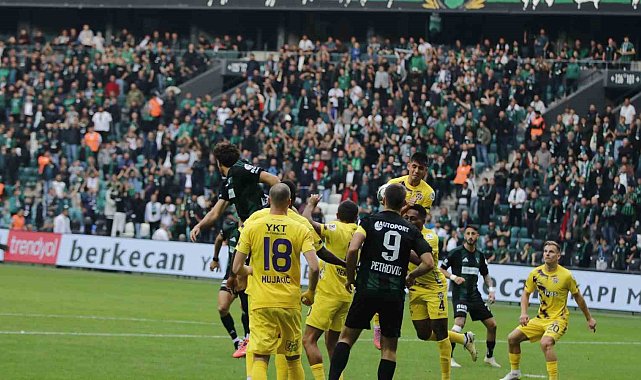 Trendyol Süper Lig: Kocaelispor:0 - Eyüpspor: 0
