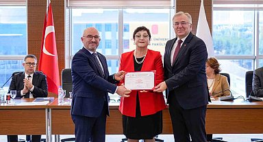 TSE'den Hacettepe Üniversitesi Eğitim Fakültesine Kalite Yönetim Sistemi Belgesi