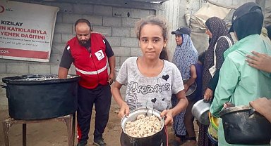 Türk Kızılay, Gazze'de sağlanan ateşkes sonrası yardımlarını artırdı
