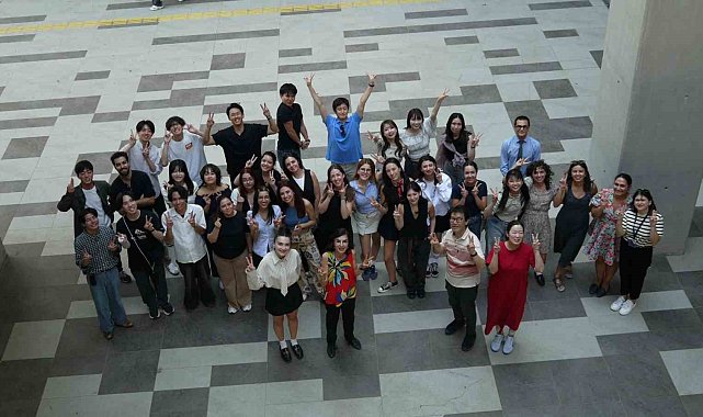 Türk ve Japon öğrenciler İzmir için tasarladı