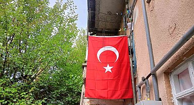 TUSAŞ'a yönelik terör saldırısında şehit olan taksi şoförünün oğlu: "O kadar ağır bir acıydı ki ağlayamadım bile"