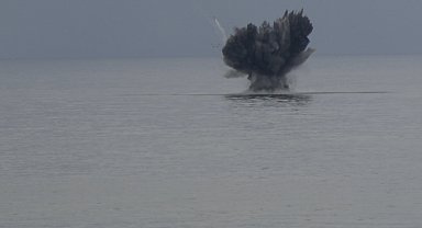 Ukrayna'ya ait insansız deniz aracı Yoroz Limanı açıklarında patlatılarak imha edildi