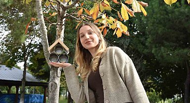 Üniversiteli öğrencilerinden geri dönüşümden çevreci proje