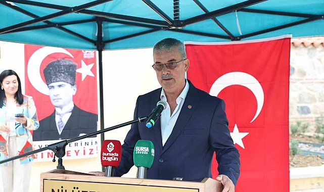 Ürünlü'de 275 hak sahibine imarlı tapu sevinci