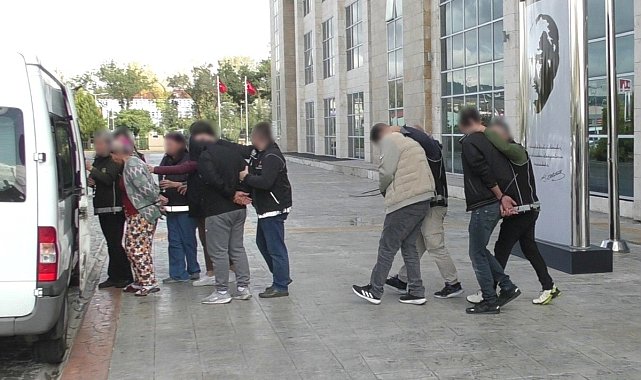 Uşak'ta uyuşturucu operasyonunda 7 kişi tutuklandı