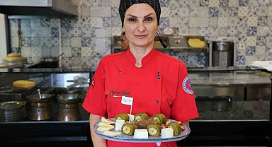 Uzak Doğu'dan gelen müşterilerinden esinlendi, 'Sushi Kadayıf' yaptı