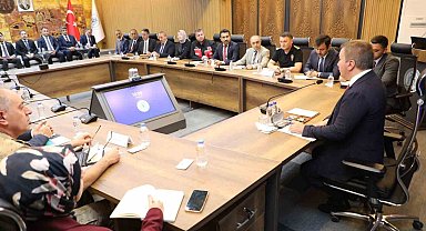 Vali Aydoğdu, birim amirleriyle toplantı yaptı